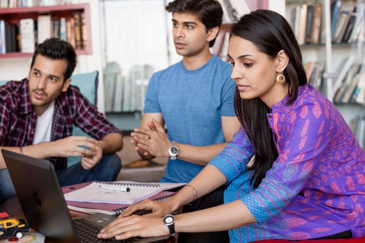 HP EliteBook 645 G9 AMD Ryzen™ 5 5625U Laptop 35.6 cm (14") Full HD 8 GB DDR4-SDRAM 256 GB SSD Wi-Fi 6 (802.11ax) Windows 11 Pro Silver - Image 8