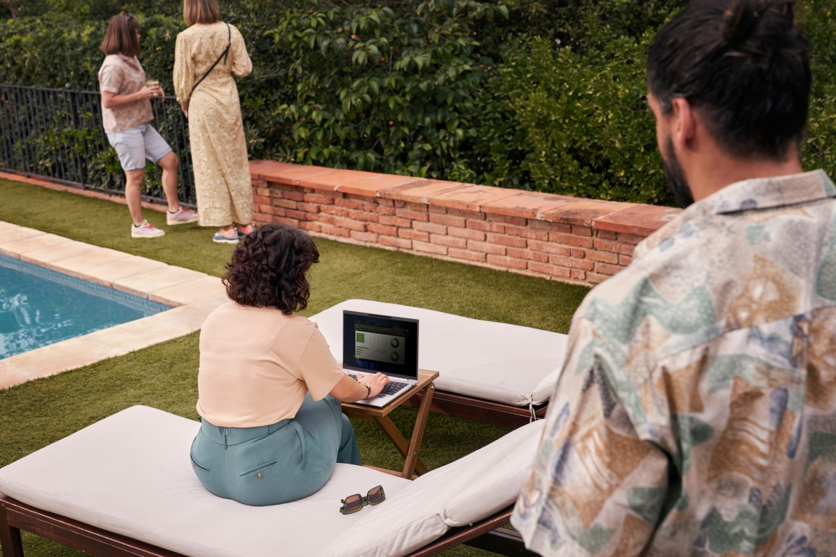 HP EliteBook 645 G9 AMD Ryzen™ 5 5625U Laptop 35.6 cm (14") Full HD 8 GB DDR4-SDRAM 256 GB SSD Wi-Fi 6 (802.11ax) Windows 11 Pro Silver - Image 16